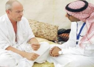 İslam Düşmanıydı Şimdi Hidayete Erdi