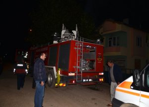 İplik Deposundaki Yangın Korku Dolu Anlar Yaşattı