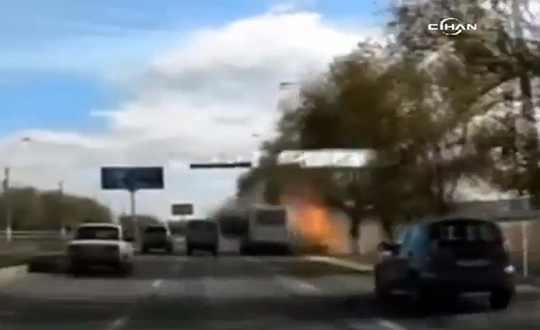 Otobüs Böyle Havaya Uçtu