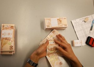 2014'te Unvanlarına Göre Zamlı Maaşları Ne Kadar?