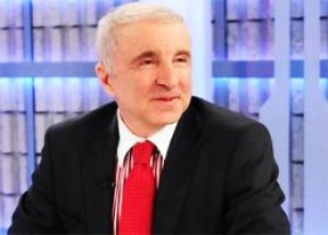 Ünal Aysal'dan Takıma Destek