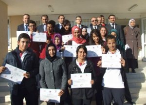 72 Öğrenciye TUBİTAK Katılım Belgesi Verildi