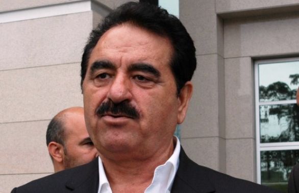 Tatlıses'ten Rıza Sarraf'a Destek!