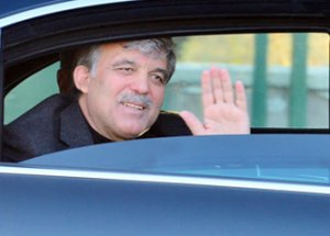 Cumhurbaşkanı Gül'e İlginç Sorular