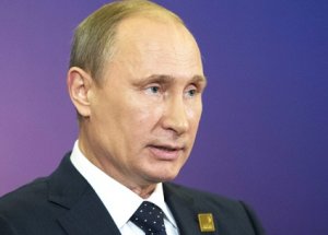 Putin De G-20'de Hediyelik Eşyayla Dinledi