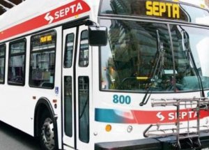 Besmele Çekti Diye Otobüsten Atıldı!