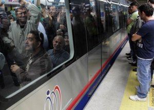 Marmaray Onbinlerce Kişi Taşıdı