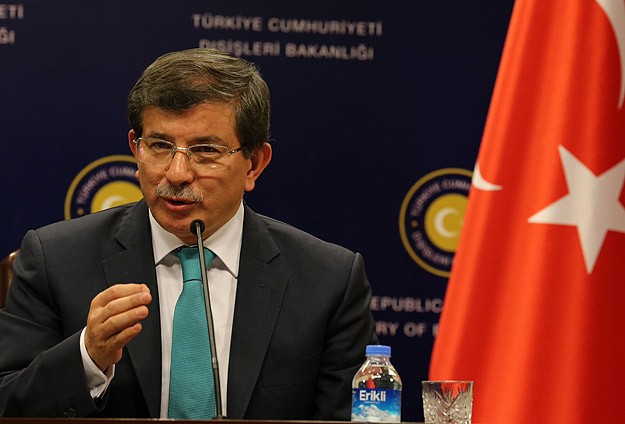 Davutoğlu'ndan Çarpıcı Açıklamalar