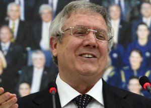 Aziz Yıldırım Tarihe Geçecek!
