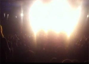 Gezi Zekalılar Konserde Hortladı