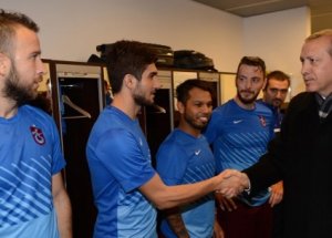 İlk Tebrik Başbakan Erdoğan'dan Geldi