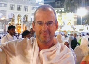 Önce Müslüman Şimdi de Hacca Gitti