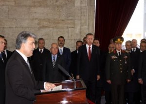 Cumhurbaşkanı Gül Anıtkabir'de