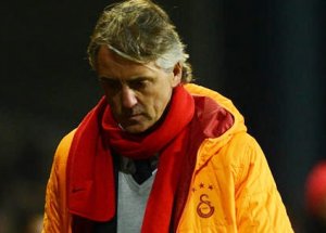 Mancini Soyunma Odasında Terör Estirmiş!