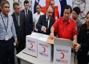 Türkiye'nin 65 Tonluk Yardımı  Filipin'e Ulaştı