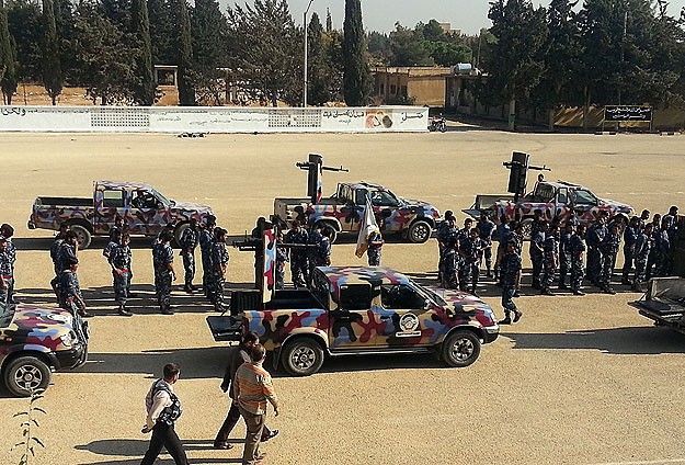 Tevhid Tugayı'na varil bombası