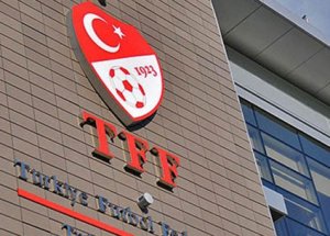 2010-2011 Şampiyonu Kim?