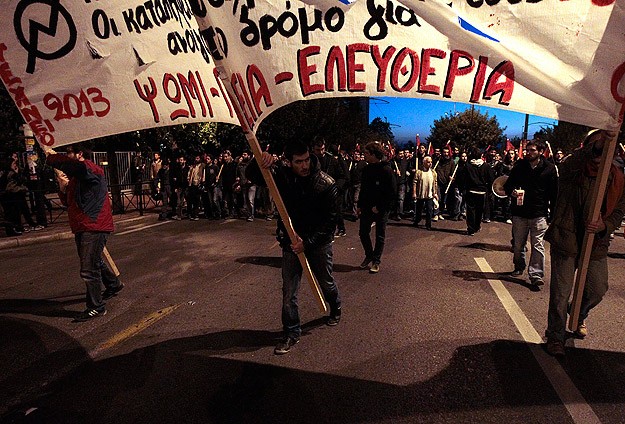 Yunanistan'da "17 Kasım" Gösterileri