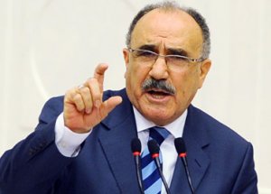 "Kürdistan"a Açıklık Getirmeye Çalıştı