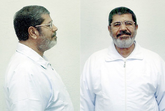 Mursi'ye Destek İçin Beyaz Kıyafet!