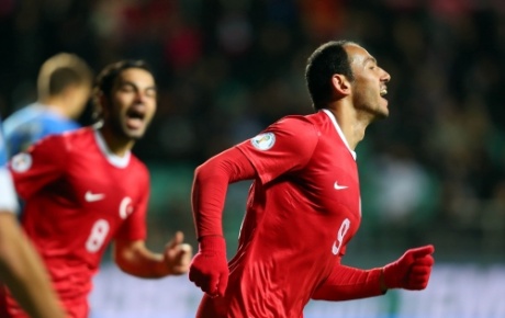 Ay yıldızlılar Belarus'u da Devirdi
