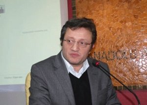 Zaman Yazarından Açıklama Geldi