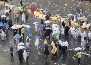 Suudi Arabistan'ı Sel Vurdu: 7 Ölü