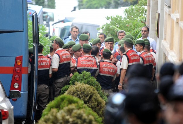 KCK davasında tahliyeler