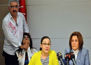 CHP'den 'Kadına Şiddet'e İlginç Protesto