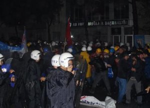 Maden İşçilerine Polis Müdahalesi
