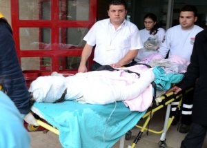 Yangından Kurtulan Anne Ankara’ya Sevk Edildi