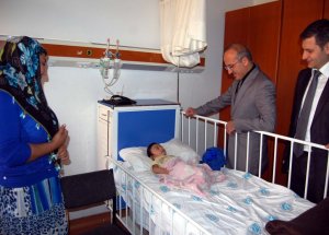 Bitlis Valisi Veysel Yurdakul’dan Hastalara Ziyaret