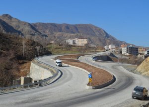 Bitlis-Mutki Kara Yolu Tamamlanarak Trafiğe Açıldı