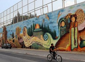 Filistin Tarihini Duvara Resmediyorlar