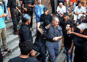 Mısır'da 84 Darbe Karşıtı Serbest
