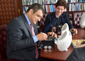 Çomü Robot Ekibinden Rektör Laçiner’e Ziyaret