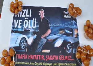 Hayrına Lokma Döktürdü