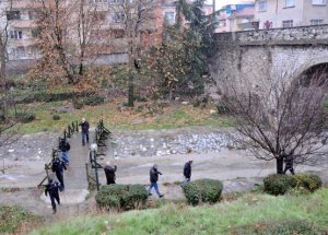 Polisi Şaşkına Çeviren Protesto!