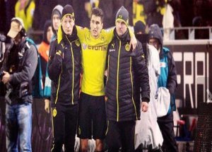 Milli Futbolcumuz Hastaneye Kaldırıldı!