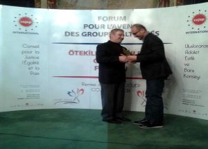 Milletvekili Yetiş'e Fransa'dan 'Başarı’ Ödülü