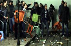 KTÜ’de stand açma arbedesi