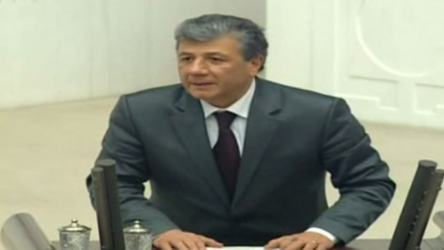 Davutoğlu'ndan Balbay'a Ters Köşe