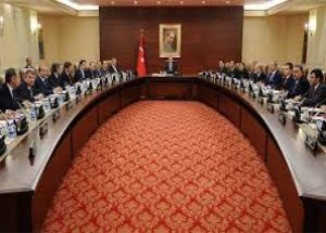 Boşalan Koltuklara Kim Geçecek?