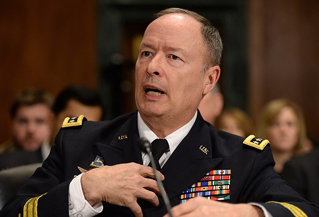 NSA'nın izleme programını savundu