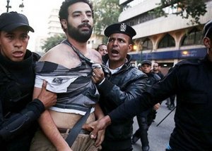 Mısır'da 80 Gözaltı