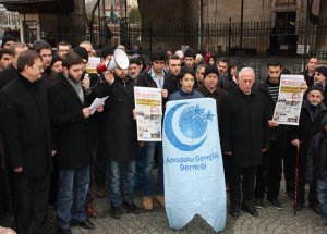 Molla İçin Gıyabi Cenaze Namazı Kılındı