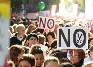 İspanya'da Meclisi Kuşatma Eylemi