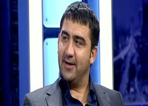 Özat'tan Kavgada Söylenmeyecek Sözler!