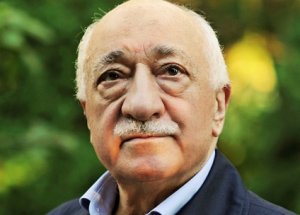 Akın İpek Bu Sarayı Gülen'e Mi Yaptırıyor?