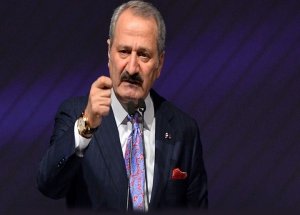 Bakan Çağlayan İstifa Etti